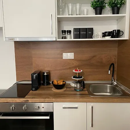 Iris Apartment